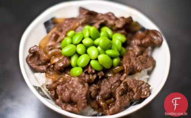 Gyudon (tigela de arroz de carne)