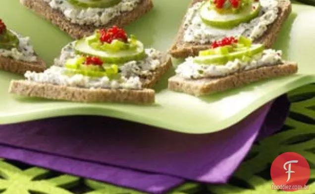 Canapés De Queijo Com Ervas