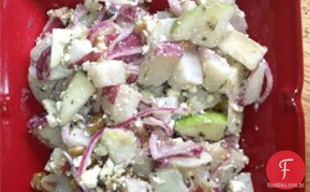 Salada de batata Red Bliss com gorgonzola e nozes