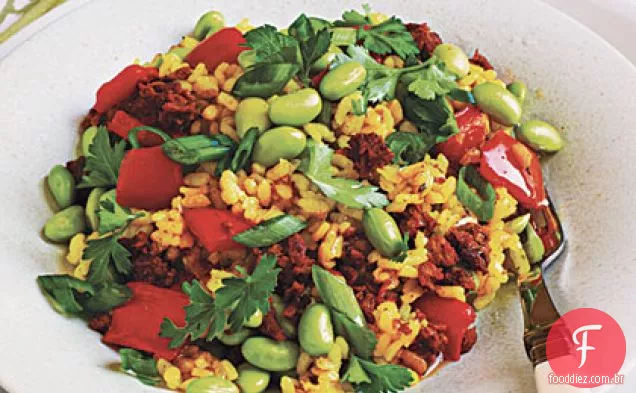 Paella com chouriço de soja e Edamame
