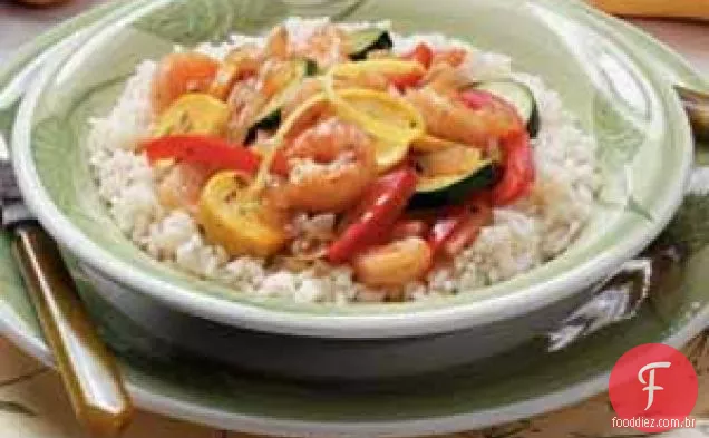 Camarão com legumes