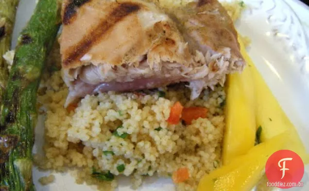 Atum Mango-jerk com cuscuz Mango