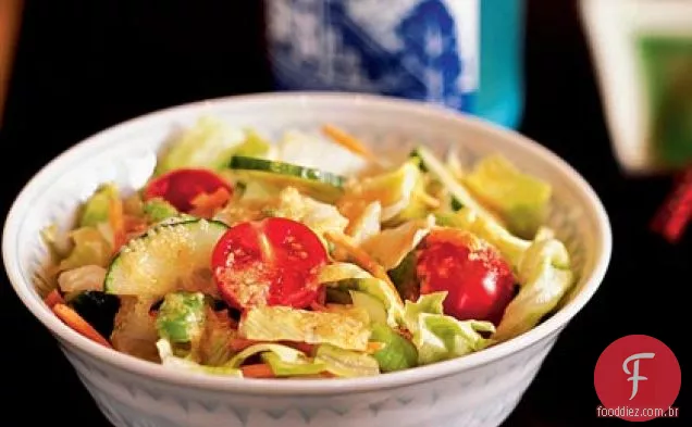 Salada Iceberg com molho de gengibre