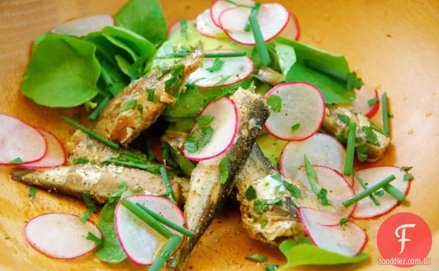 Salada De Sardinha, Abacate E Rabanete Com Agrião De Terras Altas