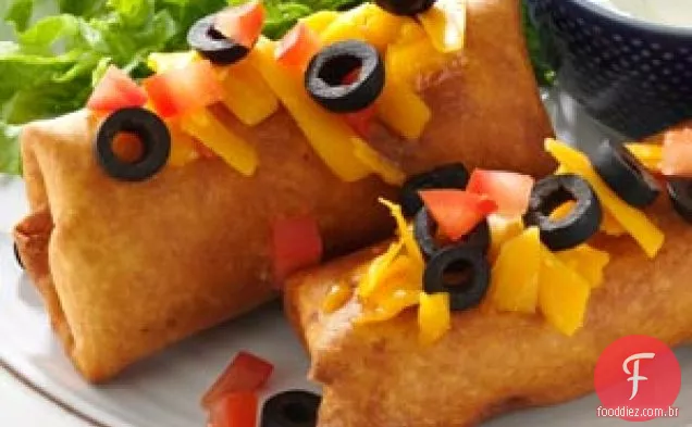 Chimichangas de carne de bovino e de feijão