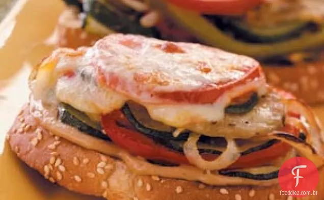 Sanduíches Vegetarianos Abertos