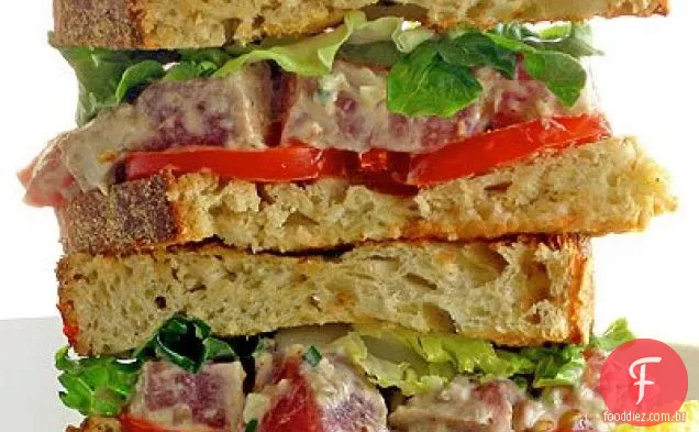 Sanduíche De Atum Ahi