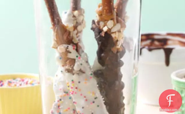 Barras De Pretzel Com Molho De Chocolate