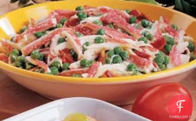 Salada de caranguejo e ervilha