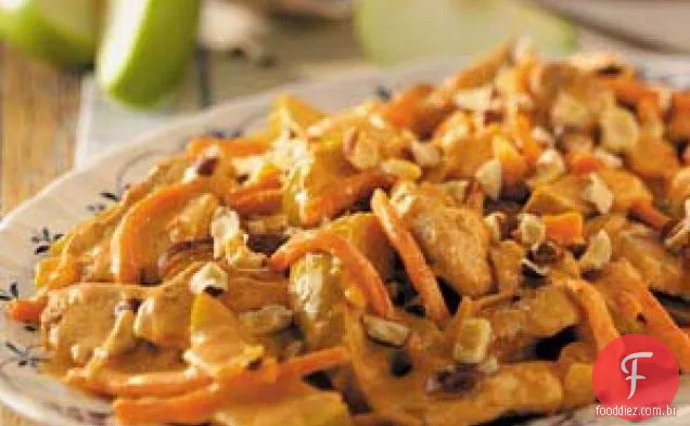 Carne de porco com maçãs e avelãs