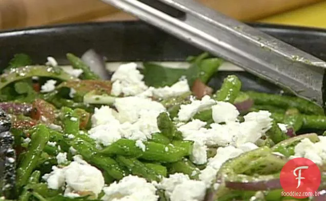 Espargos e Salada De Feijão Verde