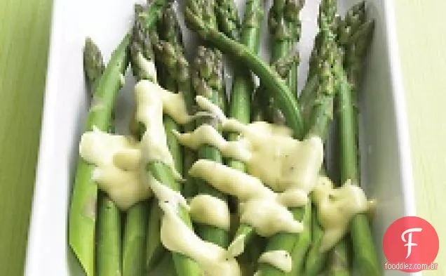 Espargos Com Molho Cremoso De Mostarda