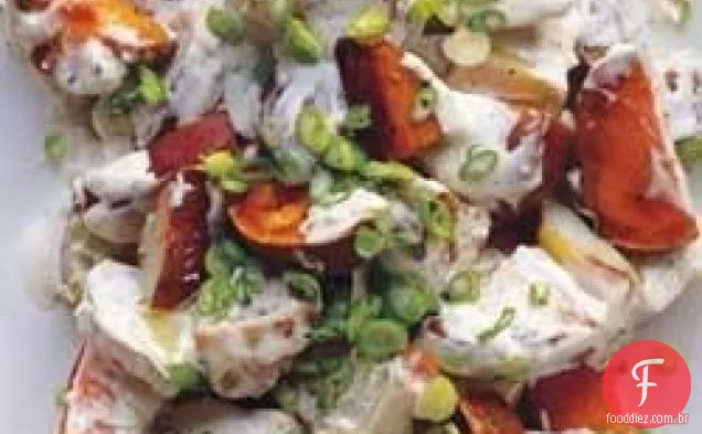 Salada tripla de batata grelhada com ervas e alho