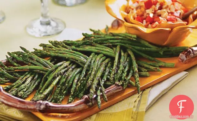 Espargos Grelhados Com Salsa Parmesão