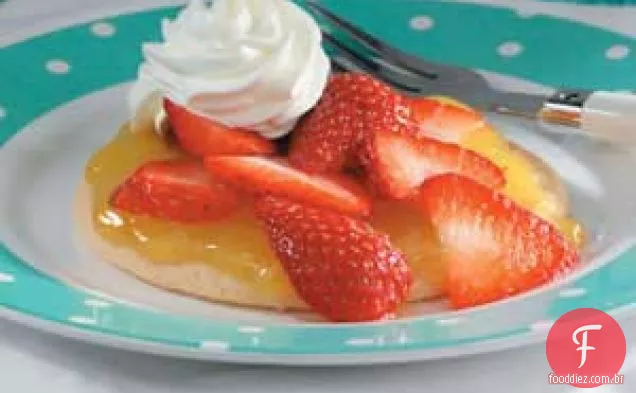 Tartes De Limão E Morango