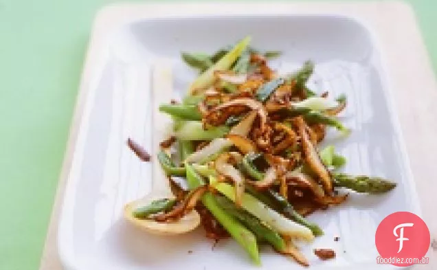 Cebolinha Salteada, Cogumelos E Espargos