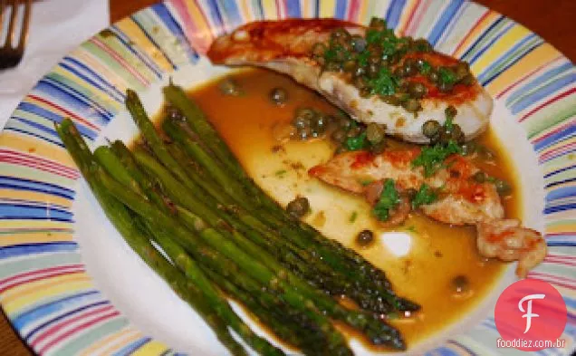 Piccata De Frango E Aspargos Assados