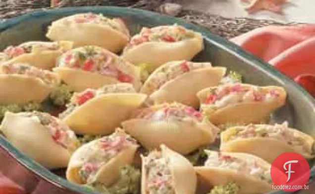 Cascas Enormes De Salada De Caranguejo