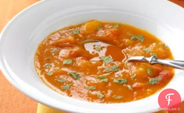 Sopa de abóbora e pimenta assada