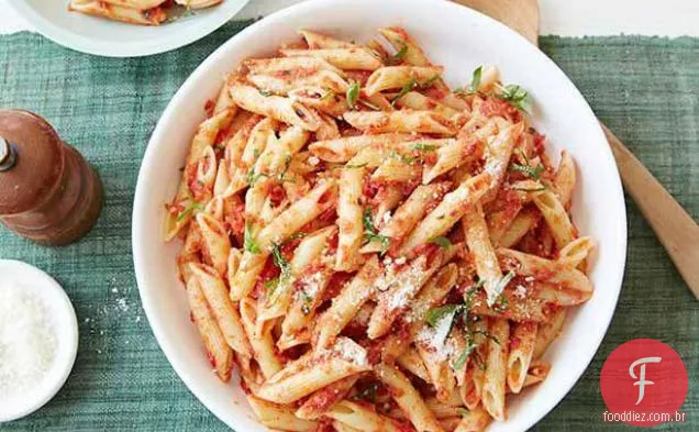 Penne com Pesto De Tomate Seco