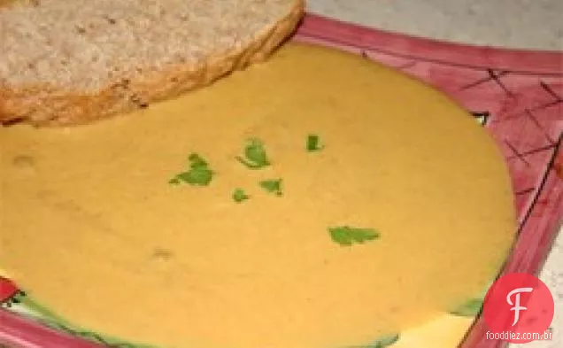 Sopa de abóbora e Salsicha