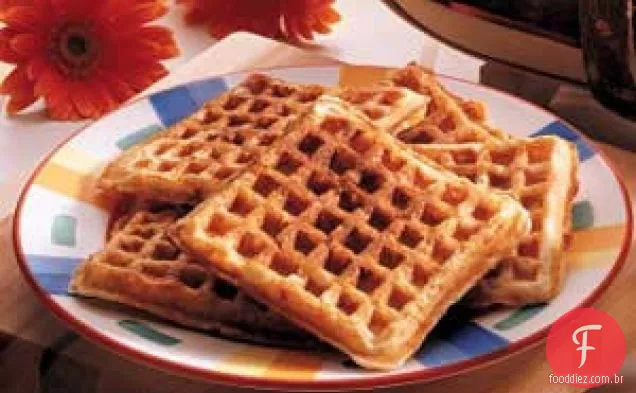 Waffles de Bacon e queijo