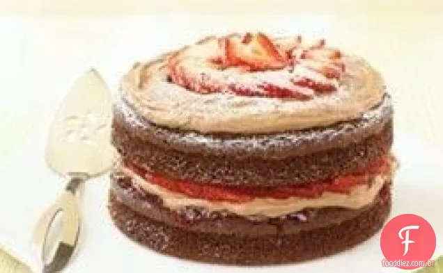 Bolo De Morango Com Chocolate Duplo