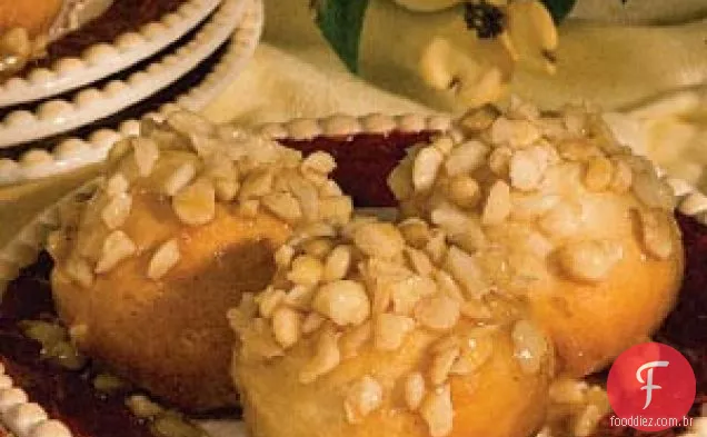 Pãezinhos Pegajosos De Macadâmia
