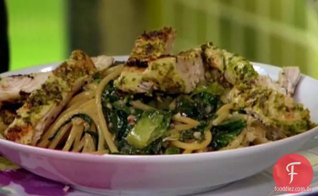 Frango grelhado com Pesto de rúcula