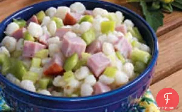 Salada de presunto e canjica