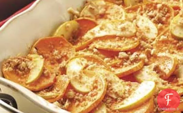 Batatas-doces e maçãs gratinadas