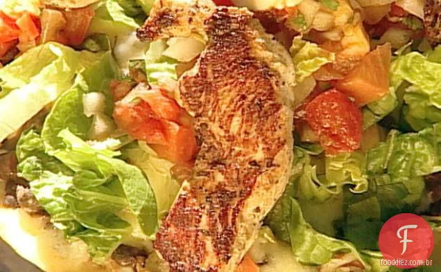 Tortilha com frango condimentado