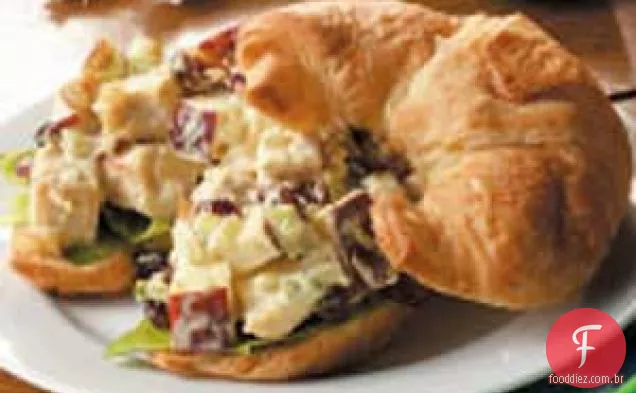 Sanduíches De Salada De Frango Ao Curry