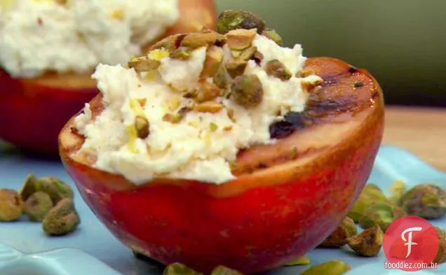 Nectarinas grelhadas com Mascarpone