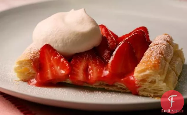 Tarte De Morango E Ruibarbo