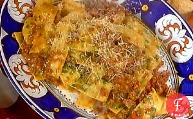 Caramelle Ripiene di Patate al Ragu: batata