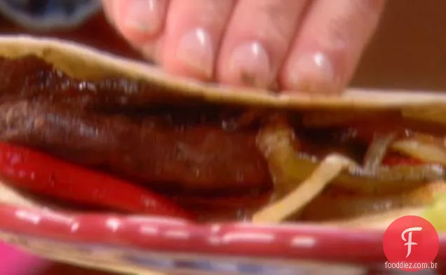 Bife Fajitas com Guacamole fresco