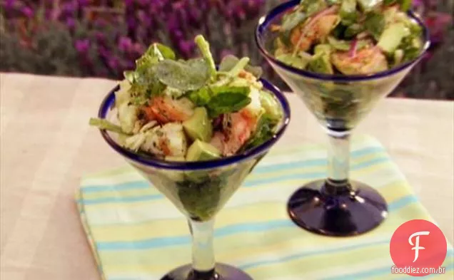 Cocktail de lagosta e abacate grelhado