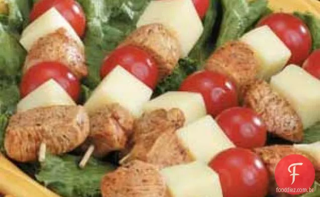 Espetinhos Frios De Frango E Queijo