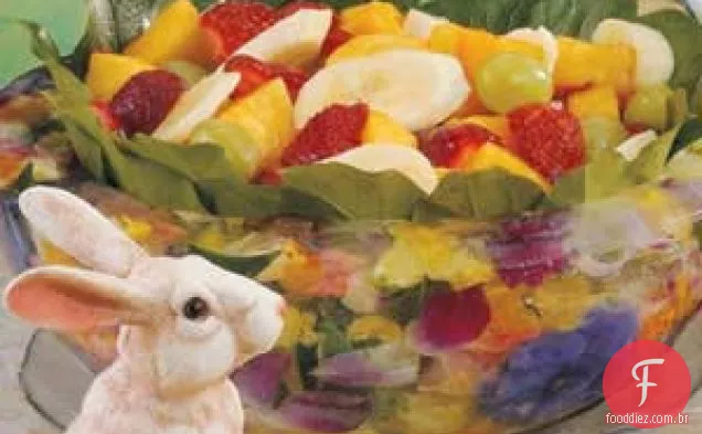 Salada de frutas com molho de sementes de papoula