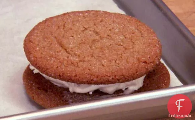 Sandes De Gelado De Bolachas Com Açúcar Mascavo