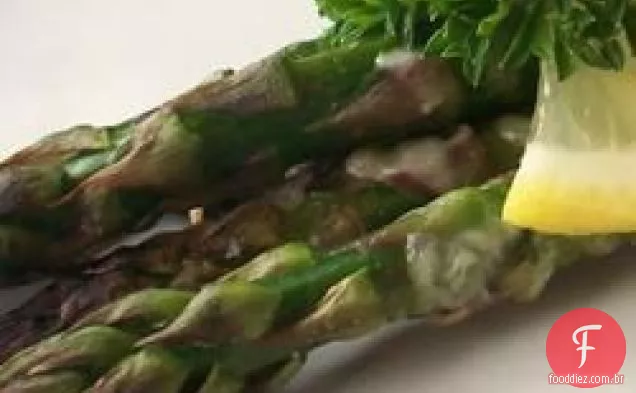 Espargos Com Crosta De Parmesão
