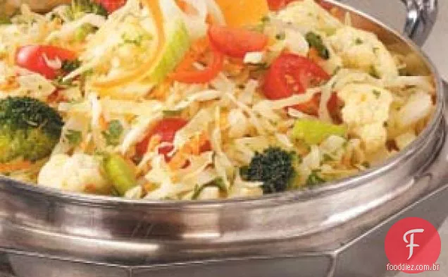 Salada De Legumes Com Baixo Teor De Gordura
