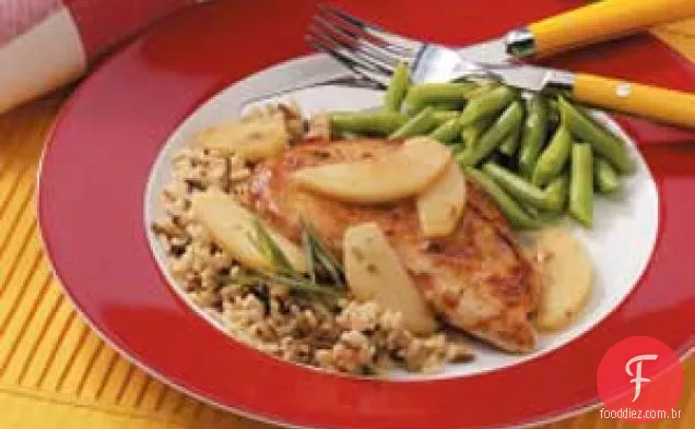 Frango estragão com maçãs