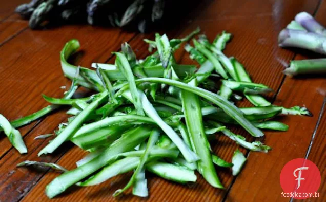 Salada De Aspargos Raspada