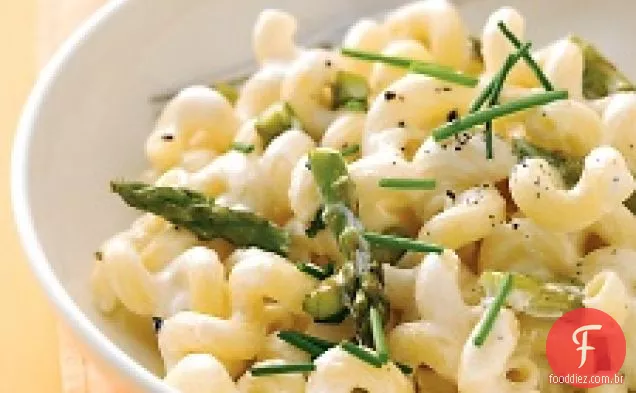 Macarrão Com Queijo De Cabra E Aspargos Assados