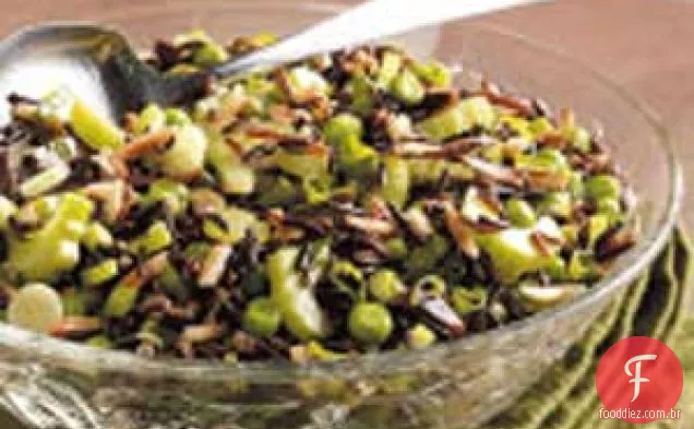 Salada De Arroz Selvagem Com Nozes