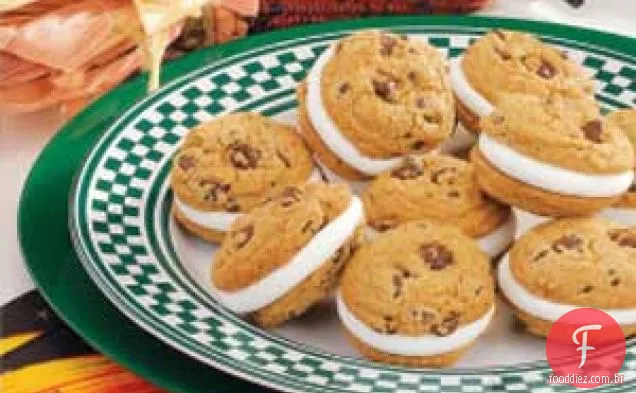 S'more Sandwich Cookies