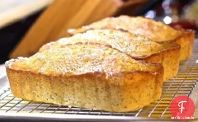 Pão De Sementes De Papoula De Amêndoa E Laranja