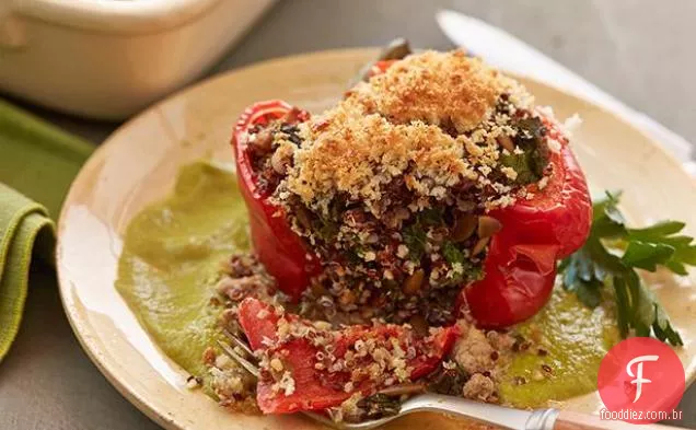 Pimentos recheados de peru e Quinoa